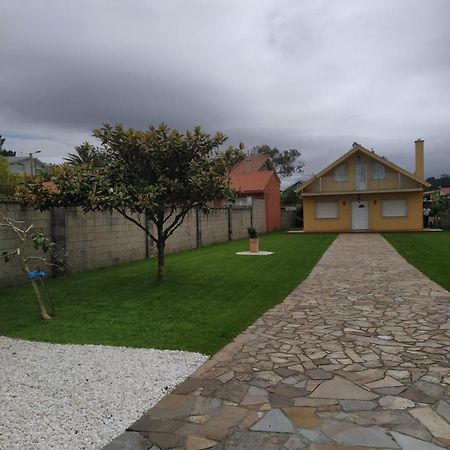 Insua Villa Malpica Exterior foto